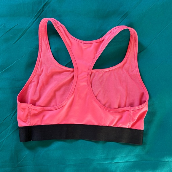 Victoria’s Secret Sports Bra - Picture 2 of 3